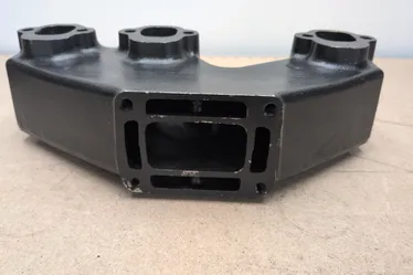 Volvo Penta 4.3L V6 Exhaust Manifold Kit 1991 to 1997 A-Premium APEMD242