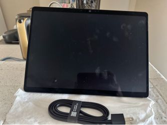 Laptop/Table