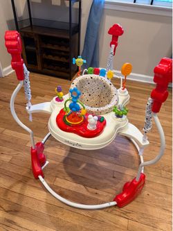 Dream on me Baby Activity center & jumper