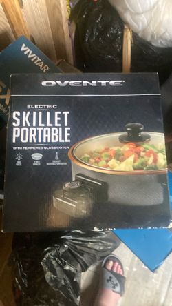 Ovente electric skillet with tempered glass cover