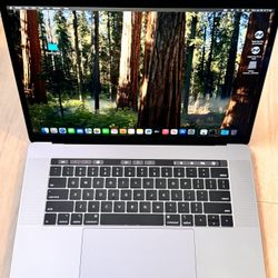 MacBook Pro 15”