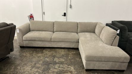Sectional Sofa - Delivery/Financing Available