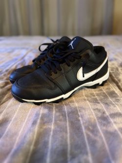 Jordan 1 Low Cleats