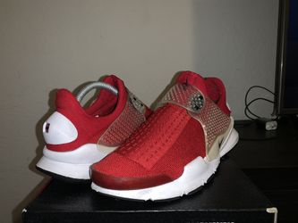 Nike sock darts