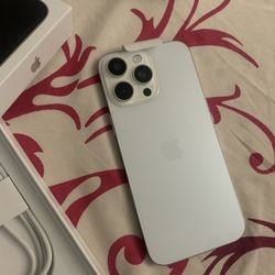 iPhone 16 Pro Max Unlock 