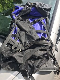 Hiking backpack 40 L capacity.