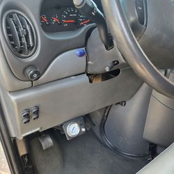 2005 Ford E350