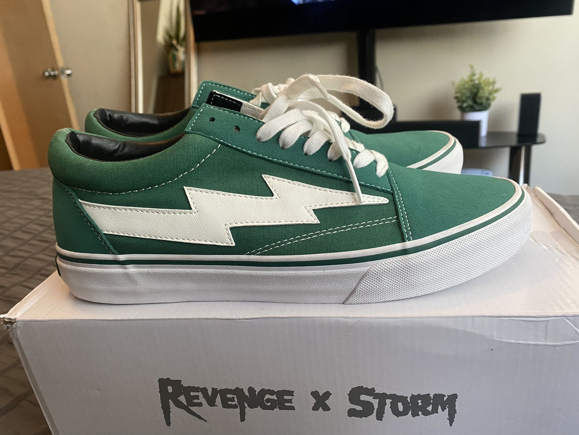 Revenge X Storm Size 10 Green 