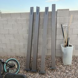 4 Posts 