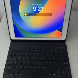 Like New iPad Pro 9.7inch