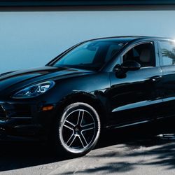 Porsche Macan Sport 2021