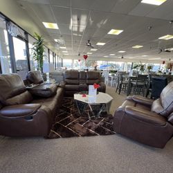 3 Pc Sofa, Loveseat And Chair 🎈🎈🎈