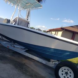 1977 APOLLO BOAT......19 FT.....JOHNSON 175 ENGINE...IT NEEDS SOME WORK.....CLEAN TITTLE.....$ 6,000