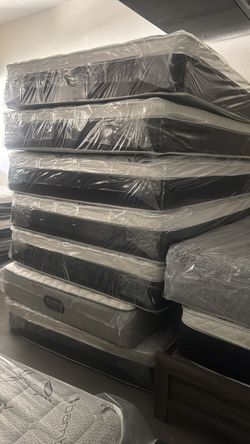 Mattres y box spring