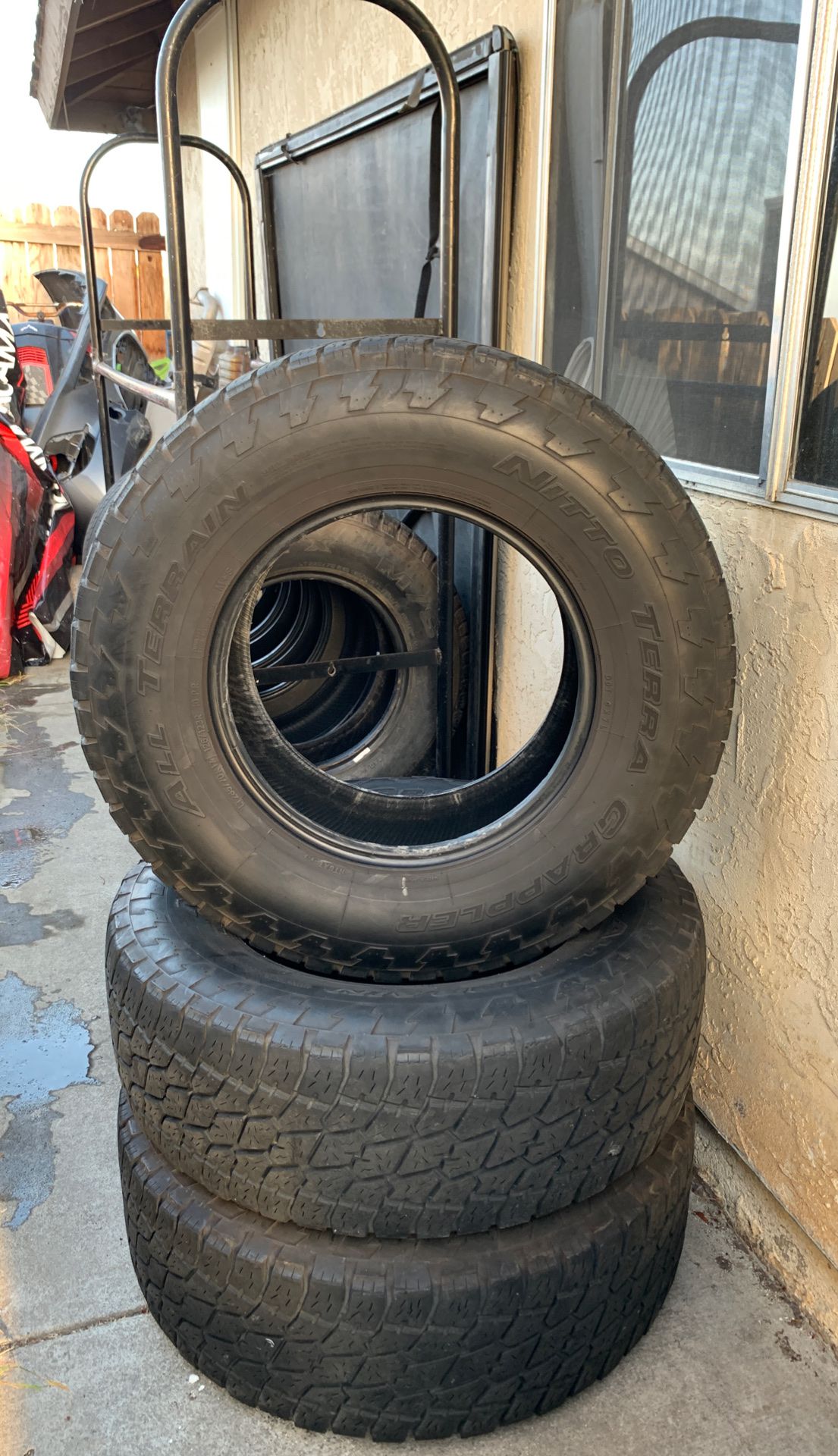 285/70/17 tires