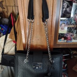 Brand New Guess Shoulder Bag Purse Half Price 50 Bucks