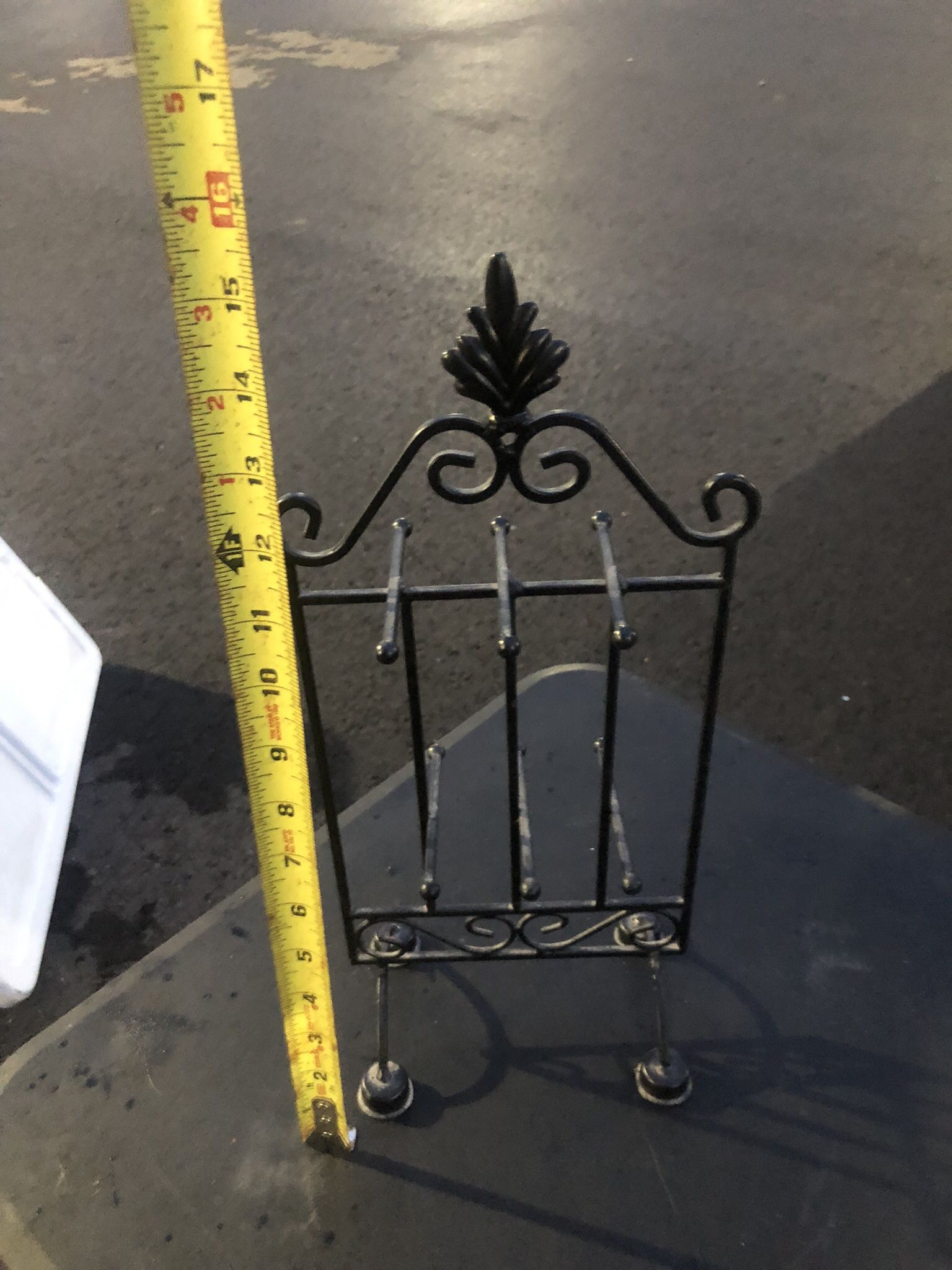Jewelry Stand