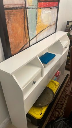 White Queen or full headboard