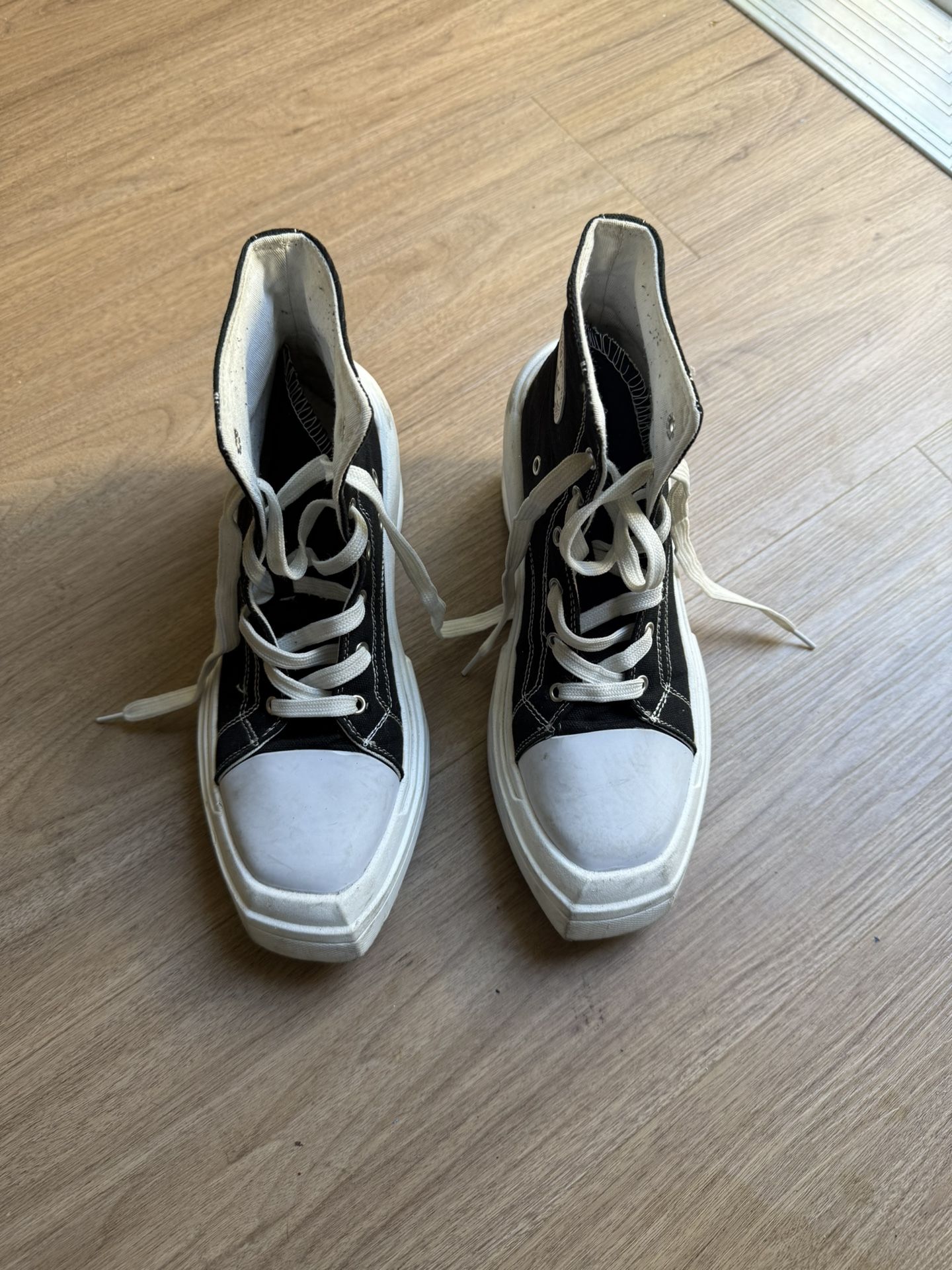 Wedge Sneakers Size 8