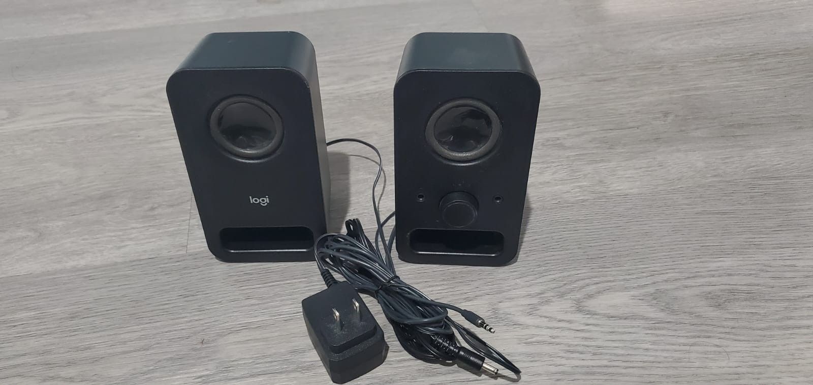 Sounds Speakers
