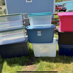 9 containers (including three  or more large/extra large containers)  altogether $120!!! first come first get!!!! Please do not message me unless you 