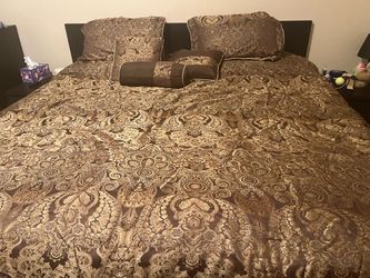 Brown Gold Paisley Bedding Comforter Set