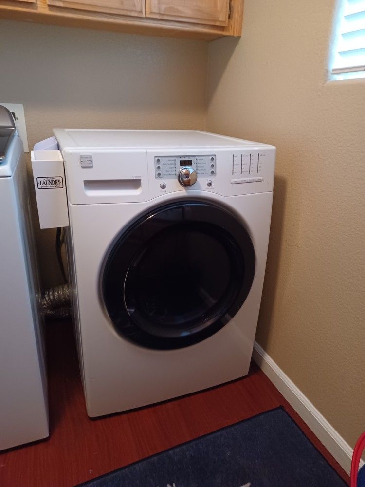 Kenmore Dryer Electric $220obo