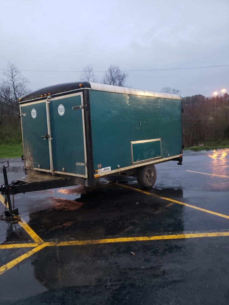 Toy hauler