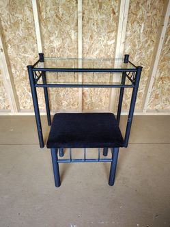 Small student Desk and bench