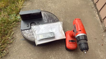Cordless Drill & Robotic Vacuum (For Parts / Repair)