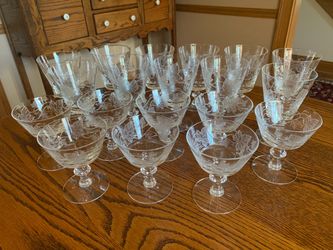 VINTAGE 1952 HEISEY PLANTATION IVY 19PC  SET GOBLET/CHAMPAGNE GLASSES,ETCHED IVY