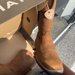 Brand new Ariat Boots