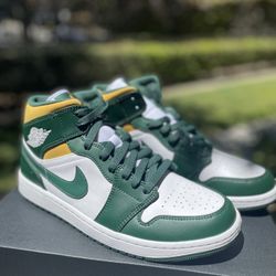 Jordan 1 Mid Sonic
