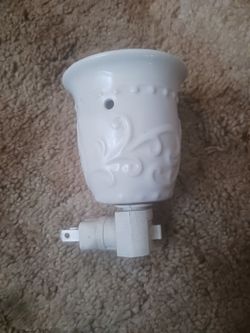 Wax warmer