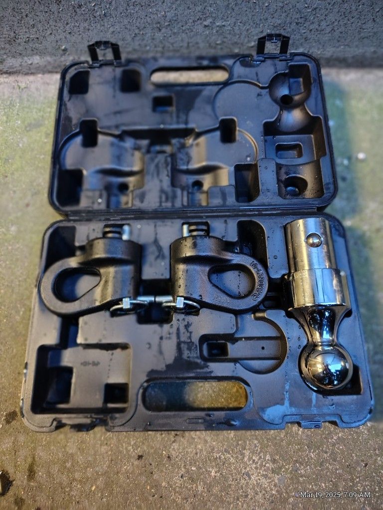 GMC OEM Curt MFG 2-5/16" Gooseneck Ball And Safety Chain Anchor Kit CMI 60691-01