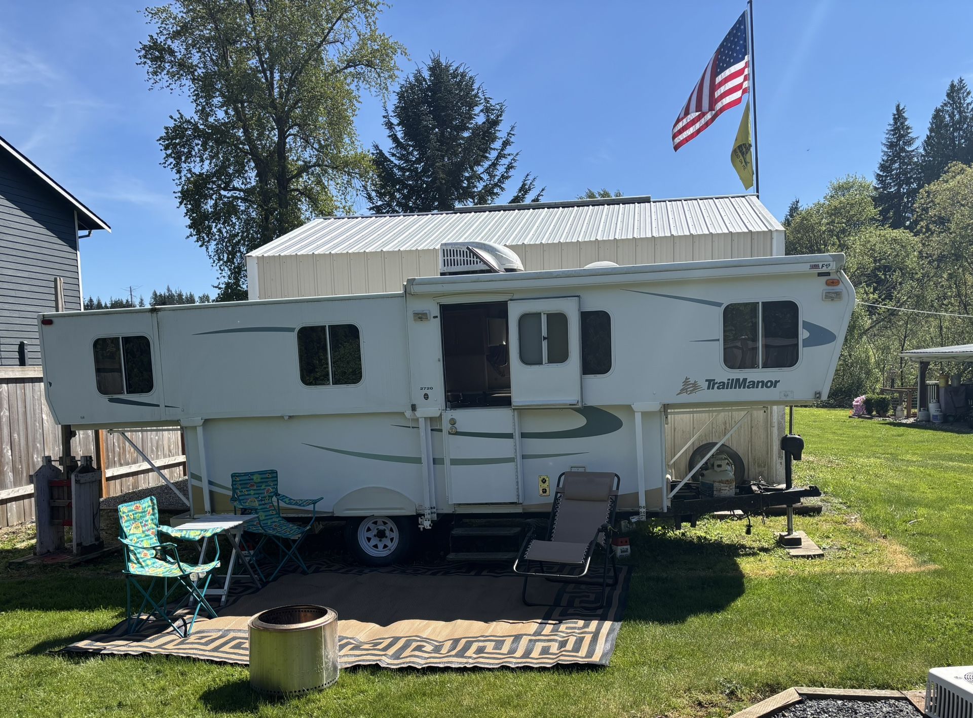 2009 Trailmanor 2720