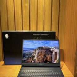 Alienware 18 Area-51m Gaming Laptop Excellent Condition