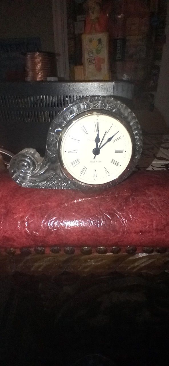 Glass Slash Crystal Tribal Whale Clock