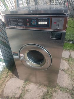 Commercial Washing Machine