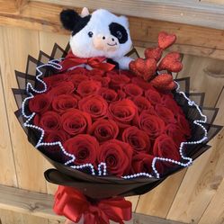 Ramo/Flower arrangement  