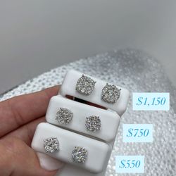 14K WHITE GOLD DIAMOND EARRINGS / CLUSTER EARRINGS 