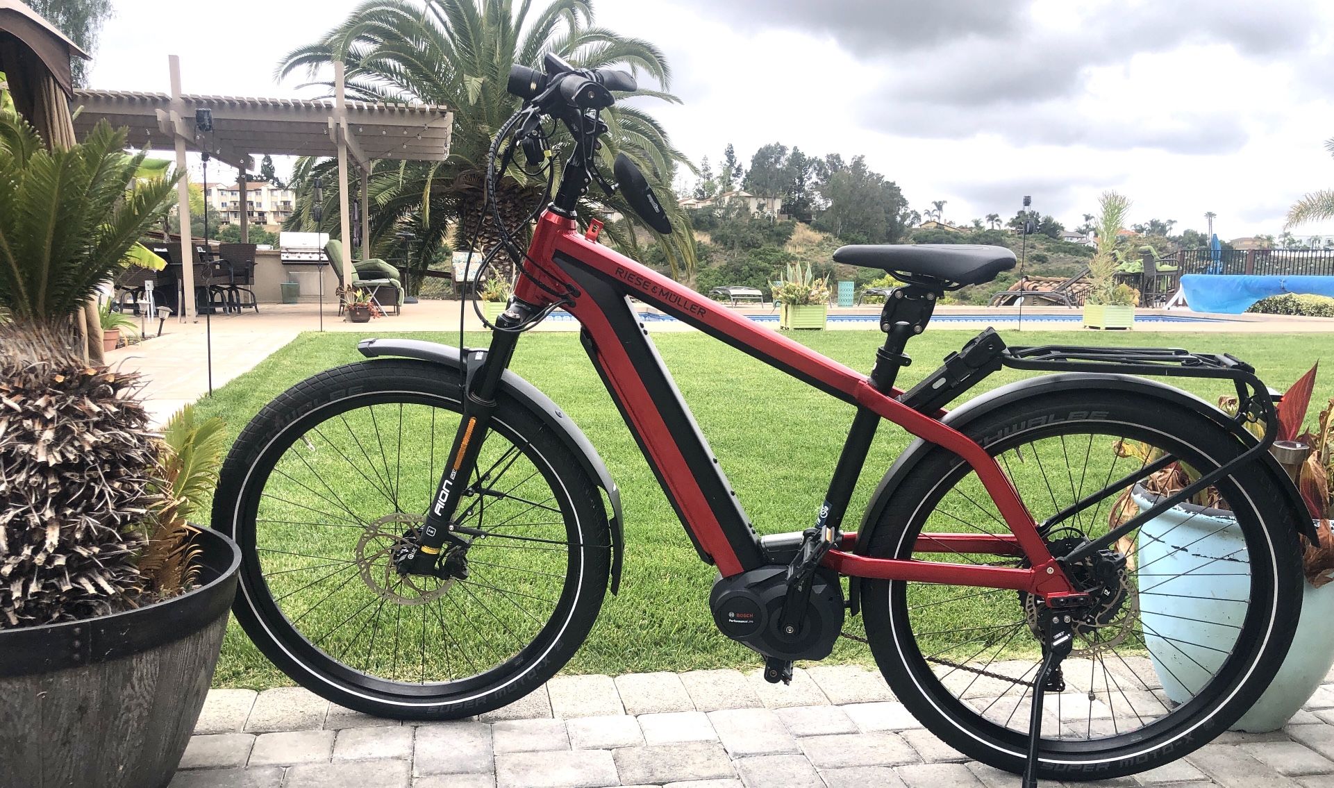 Riese Muller Charger Electric bike $2,950 (Bonita)