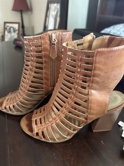 Brown Sandals Size 7