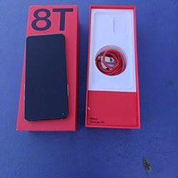 *Factory Unlocked* OnePlus 8T 5G Smartphone + Accessories