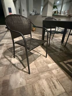 Outdoor table & chairs