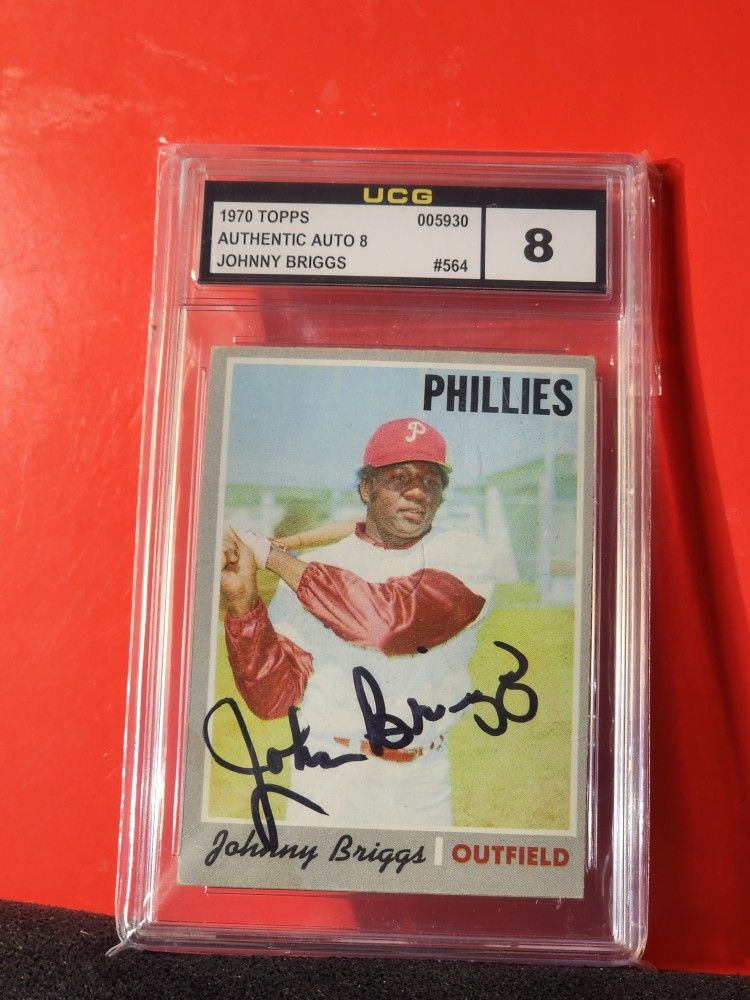 1970 Topps Authentic Autographed JOHNNY BRIGGS #564 PHILLIES UCG NM-MT 8