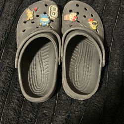 crocs
