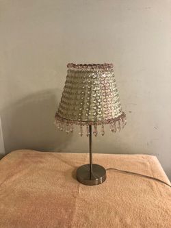 19” Metal Base Small Table Lamp With Beads & Prisms Lampshade Works