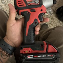 M18 Milwaukee Impact Drill