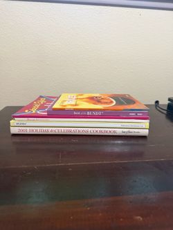 Vintage Cookbooks Assorted Holiday Creations, Best Of Bundt, Splenda & More